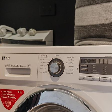Penthouse Perfection - 2Br Elegance On Worcester St 크라이스트처치 외부 사진