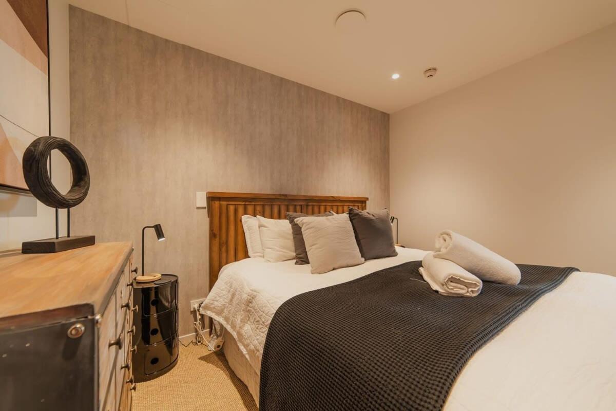 Penthouse Perfection - 2Br Elegance On Worcester St 크라이스트처치 외부 사진