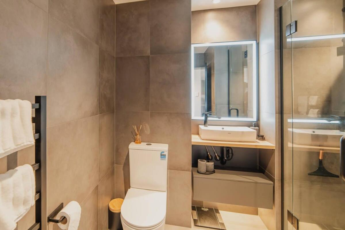Penthouse Perfection - 2Br Elegance On Worcester St 크라이스트처치 외부 사진